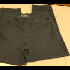 GLORIA VANDERBILT SIZE 18 STRETCH PANTS VGC